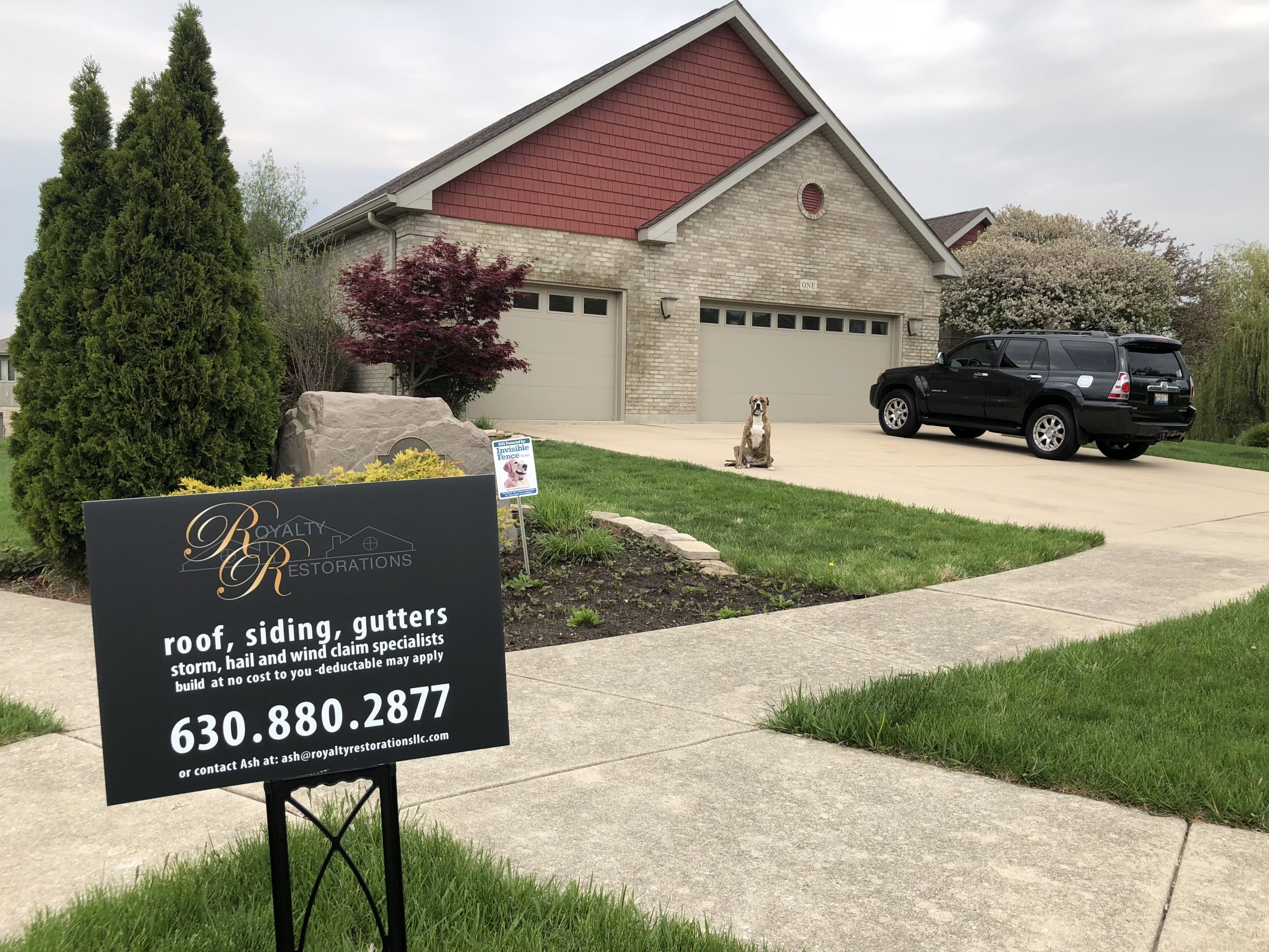 Roofing sign Royal restorations